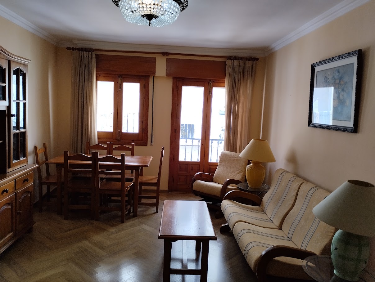 APARTAMENTO JUNTO AL BALCON DE EUROPA Y PLAYA TORRECILLA