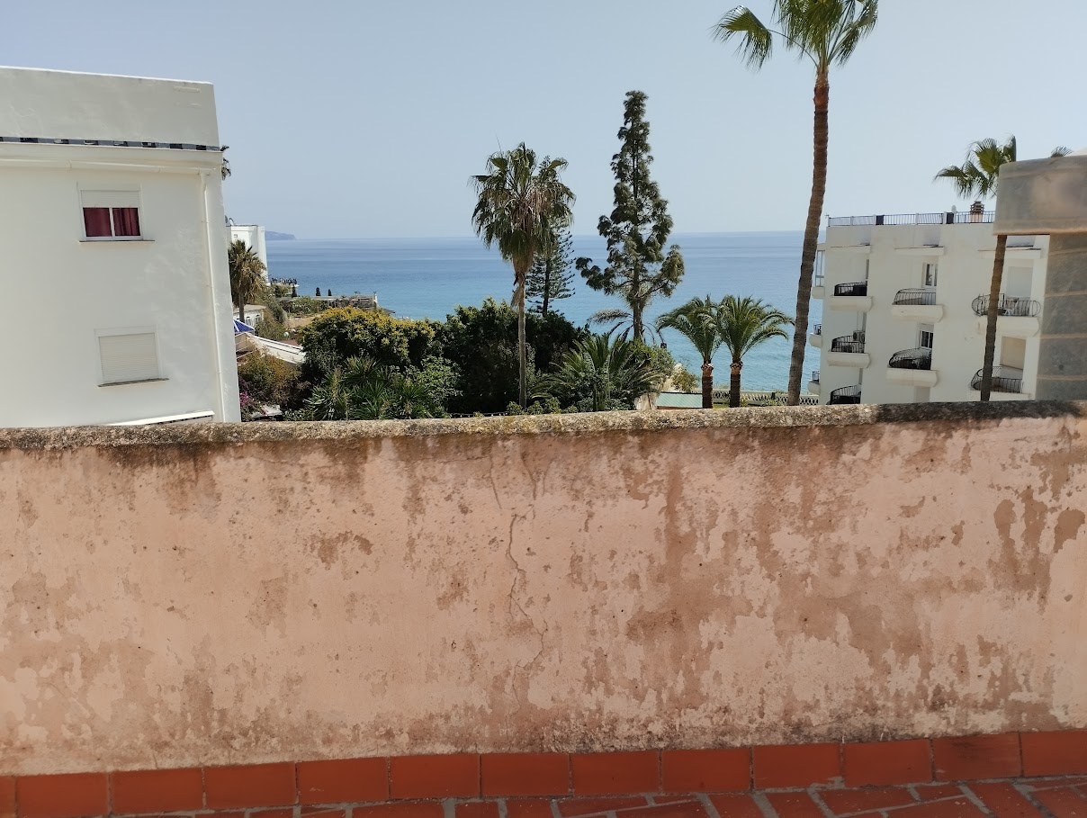 APARTAMENTO JUNTO AL BALCON DE EUROPA Y PLAYA TORRECILLA